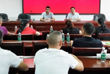 秋季農(nóng)機(jī)健康生產(chǎn)&ldquo;三進(jìn)三查&rdquo;工作啟動